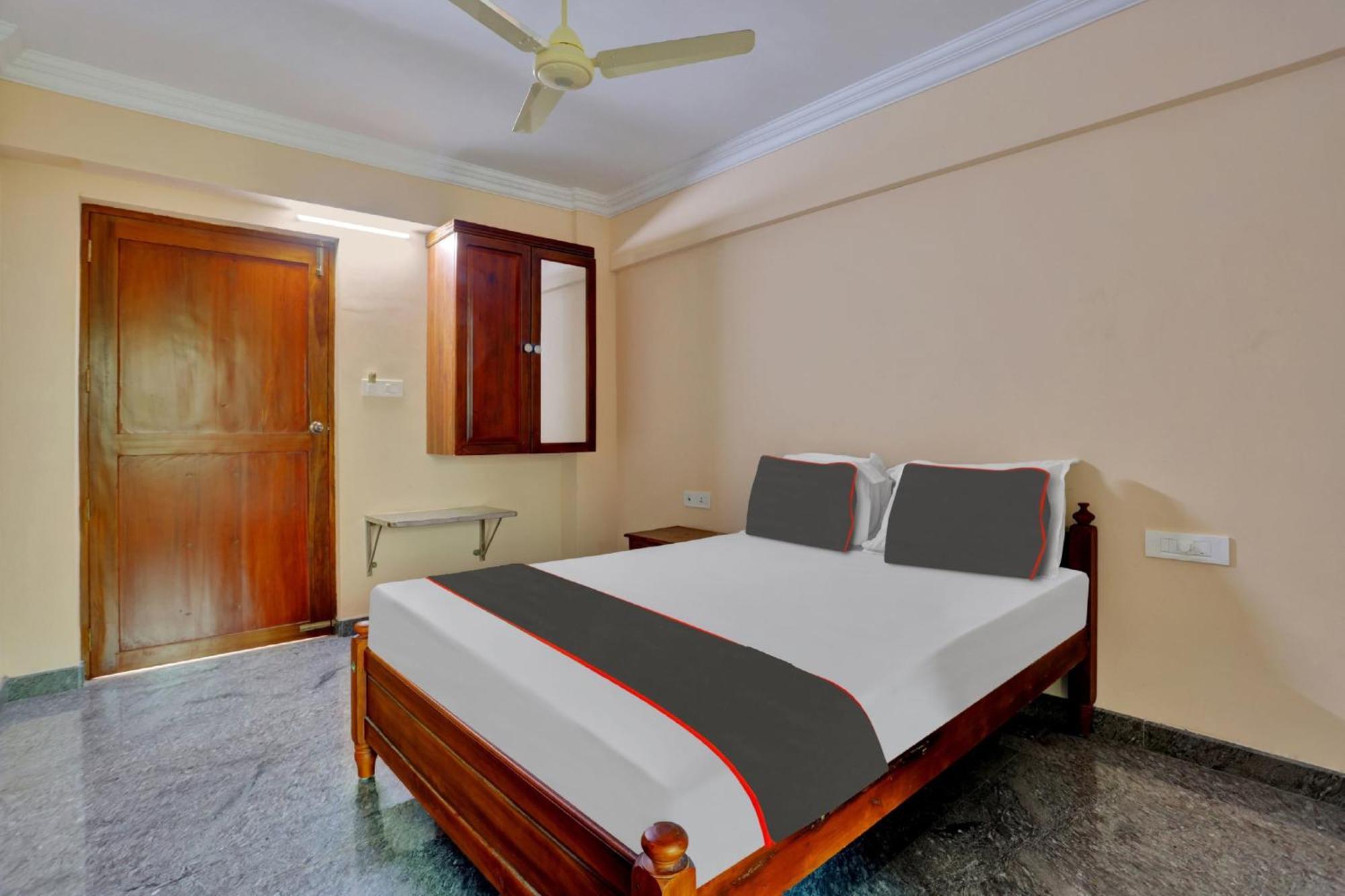 Hotel O Family Castle Inn Collection O Thiruvananthapuram Екстериор снимка